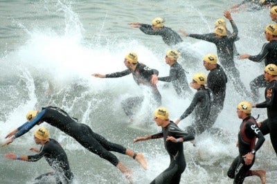 nageurs lors du triathlon